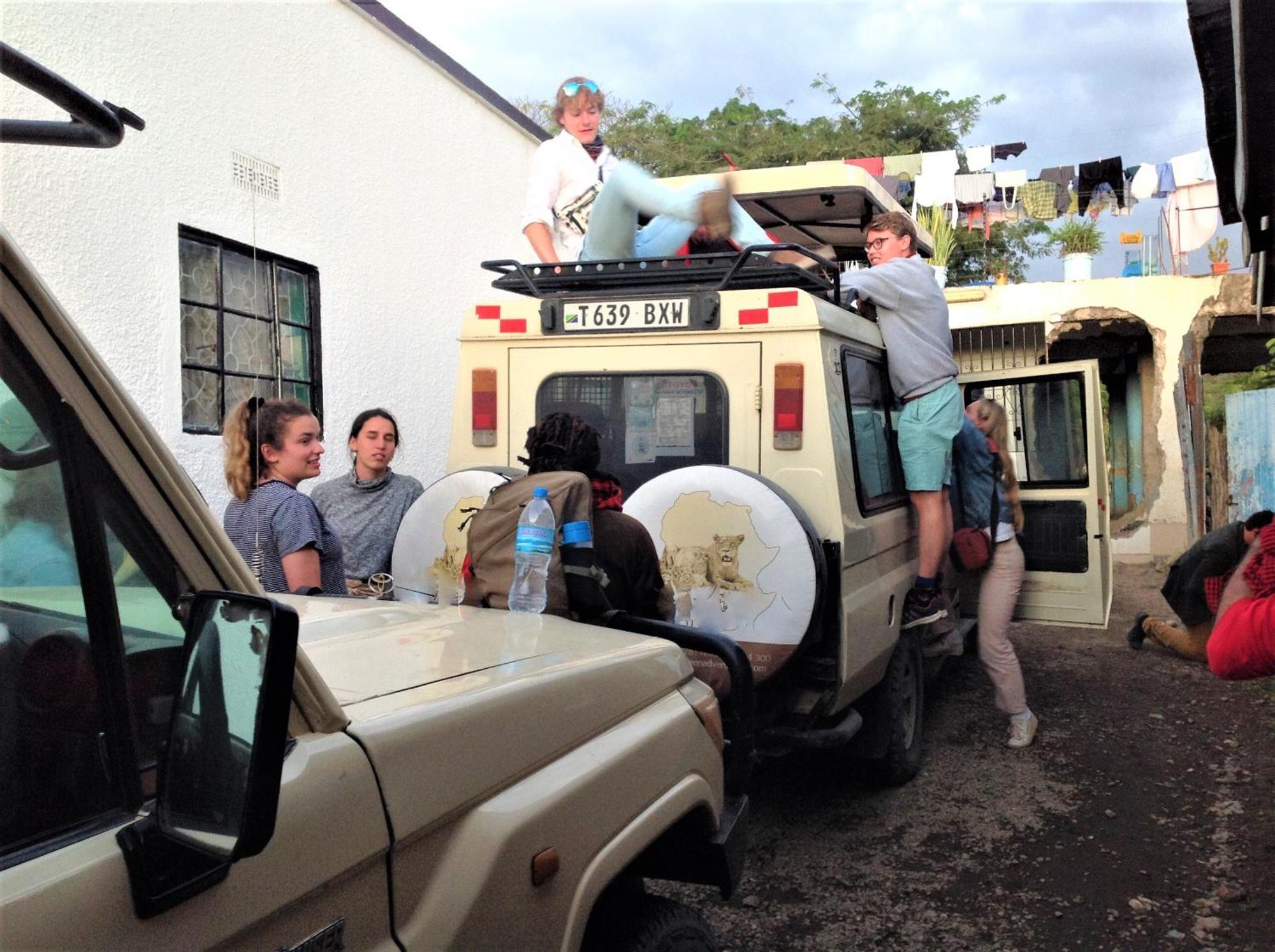 First Point Arusha Hostel Екстериор снимка