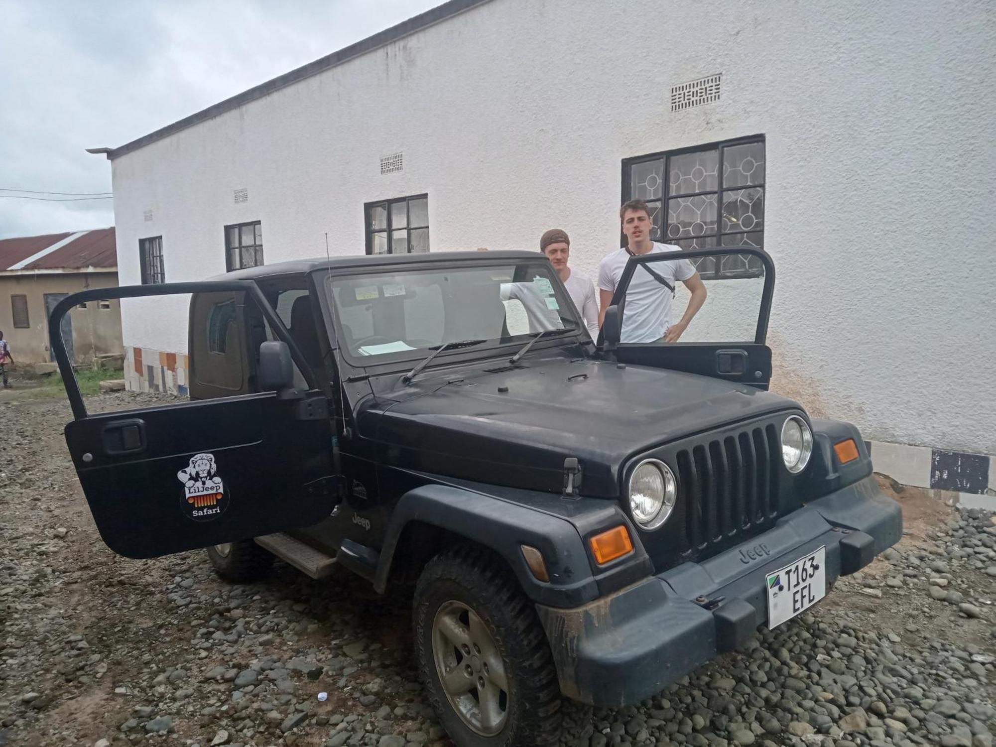 First Point Arusha Hostel Екстериор снимка